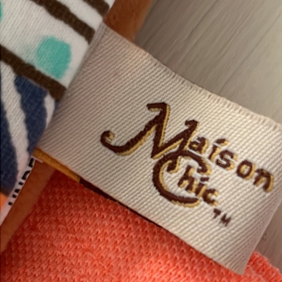 Bundle, toddler onesie with baby neck rest - Picture 2 of 6